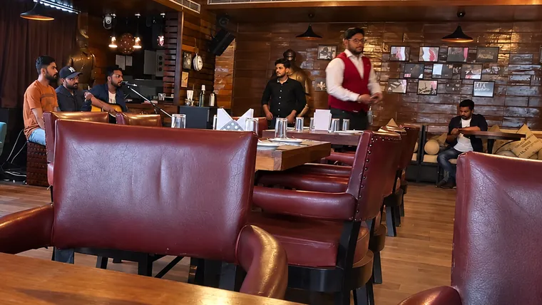 Live music at BAR CODE restaurant and lounge in Civil Lines, Prayagraj.